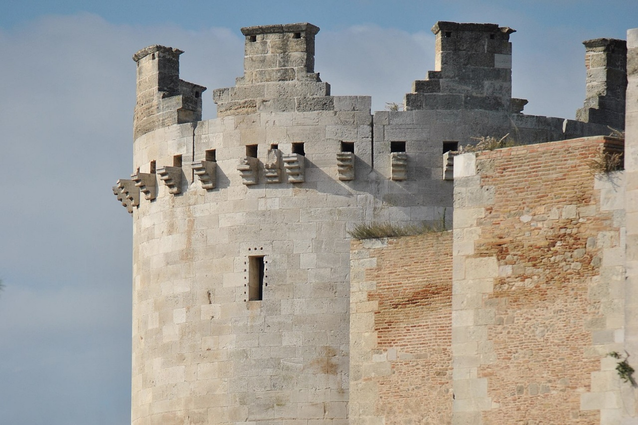 La majesté de la Forteresse Souabe-Angioine